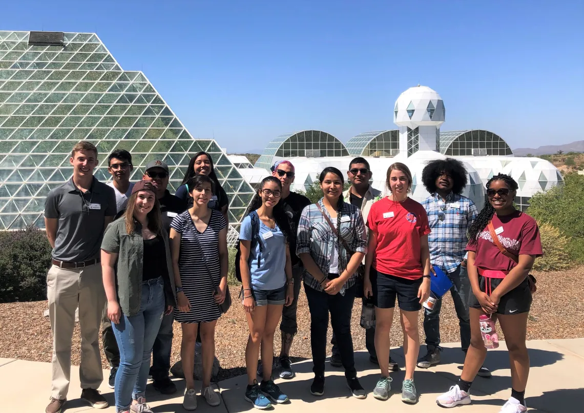 REU students